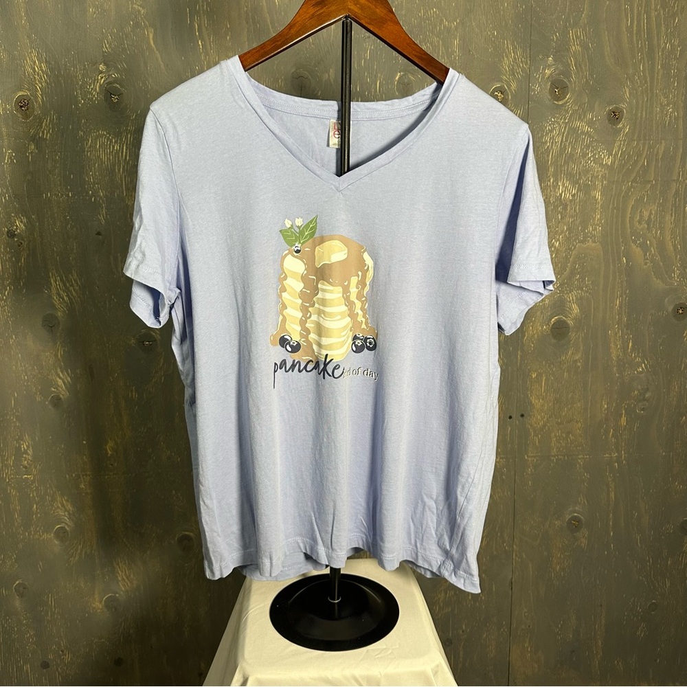 La Vie En Rose Light Blue Pancake Graphic Tee
